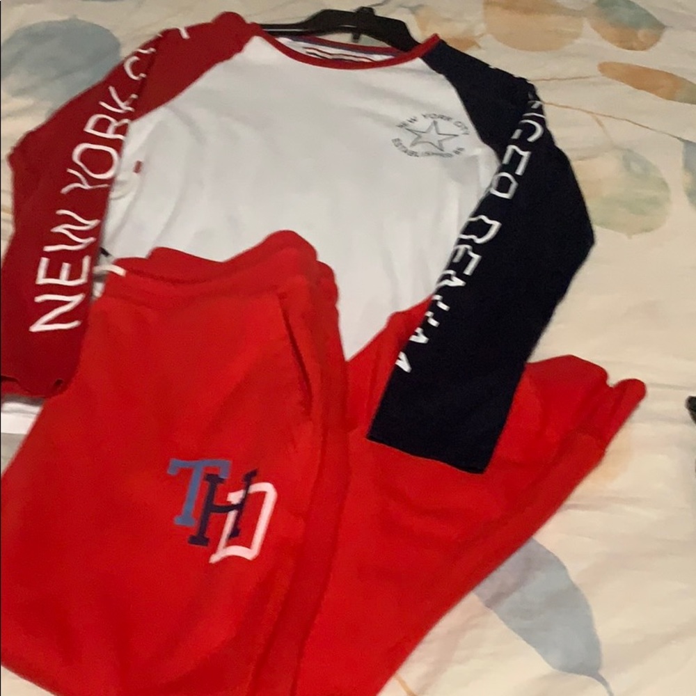 Women’s Tommy Hilfiger baseball tee and joggers